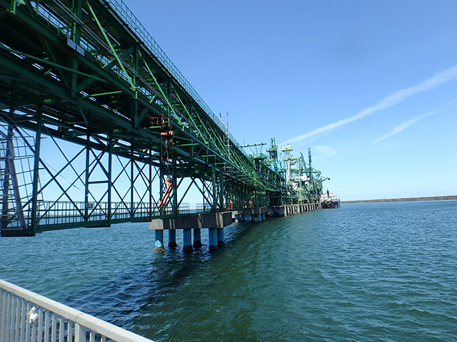 荷役桟橋補修工事(青森県)